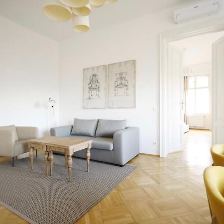Heymi Apartments Oper Bécs Kültér fotó
