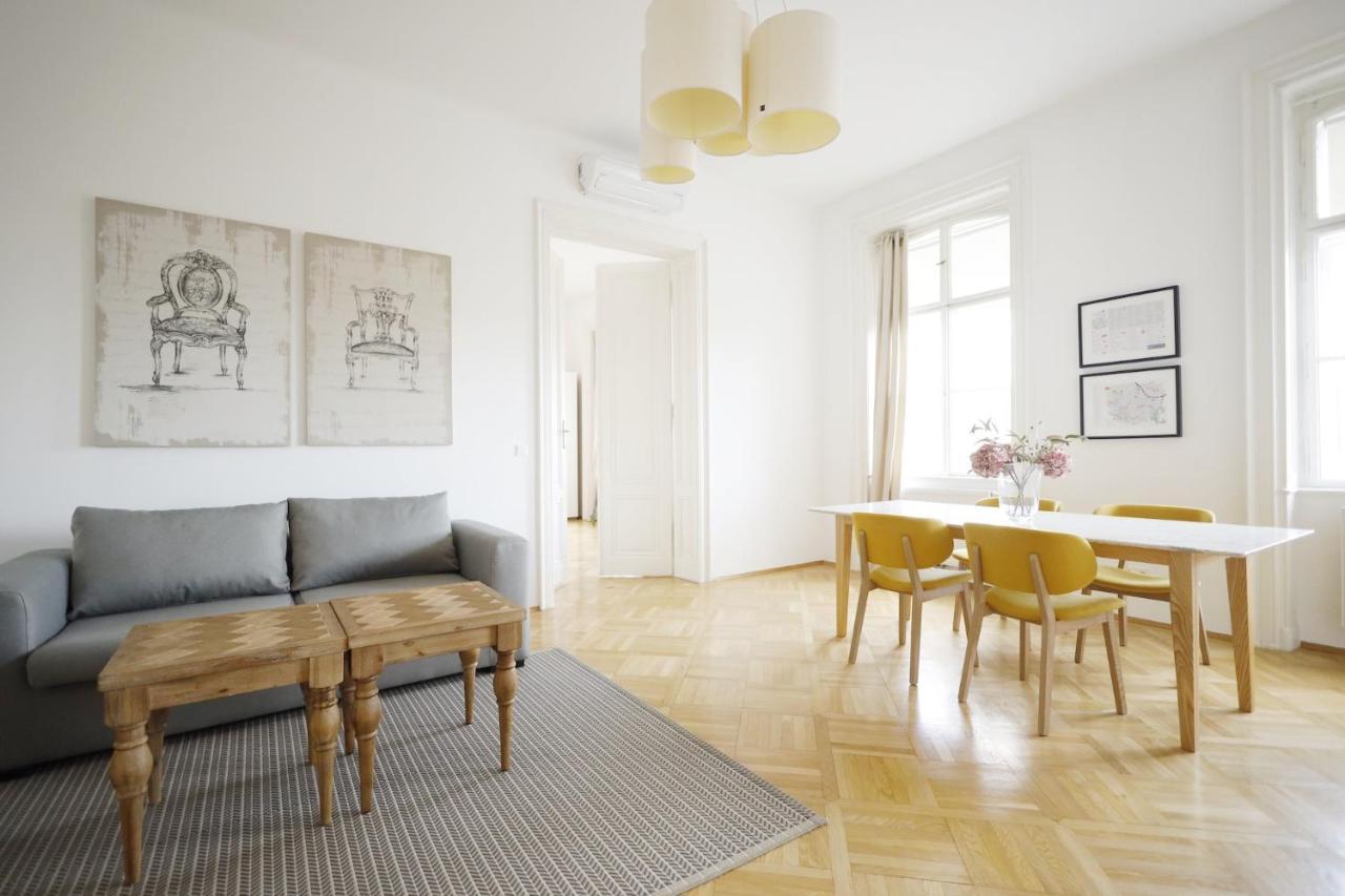 Heymi Apartments Oper Bécs Kültér fotó