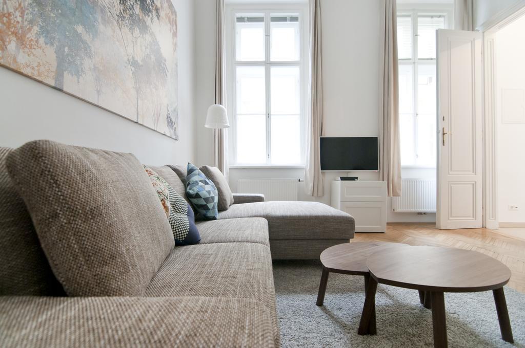 Heymi Apartments Oper Bécs Szoba fotó