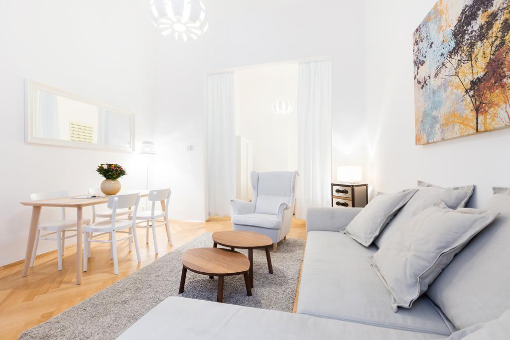 Heymi Apartments Oper Bécs Kültér fotó